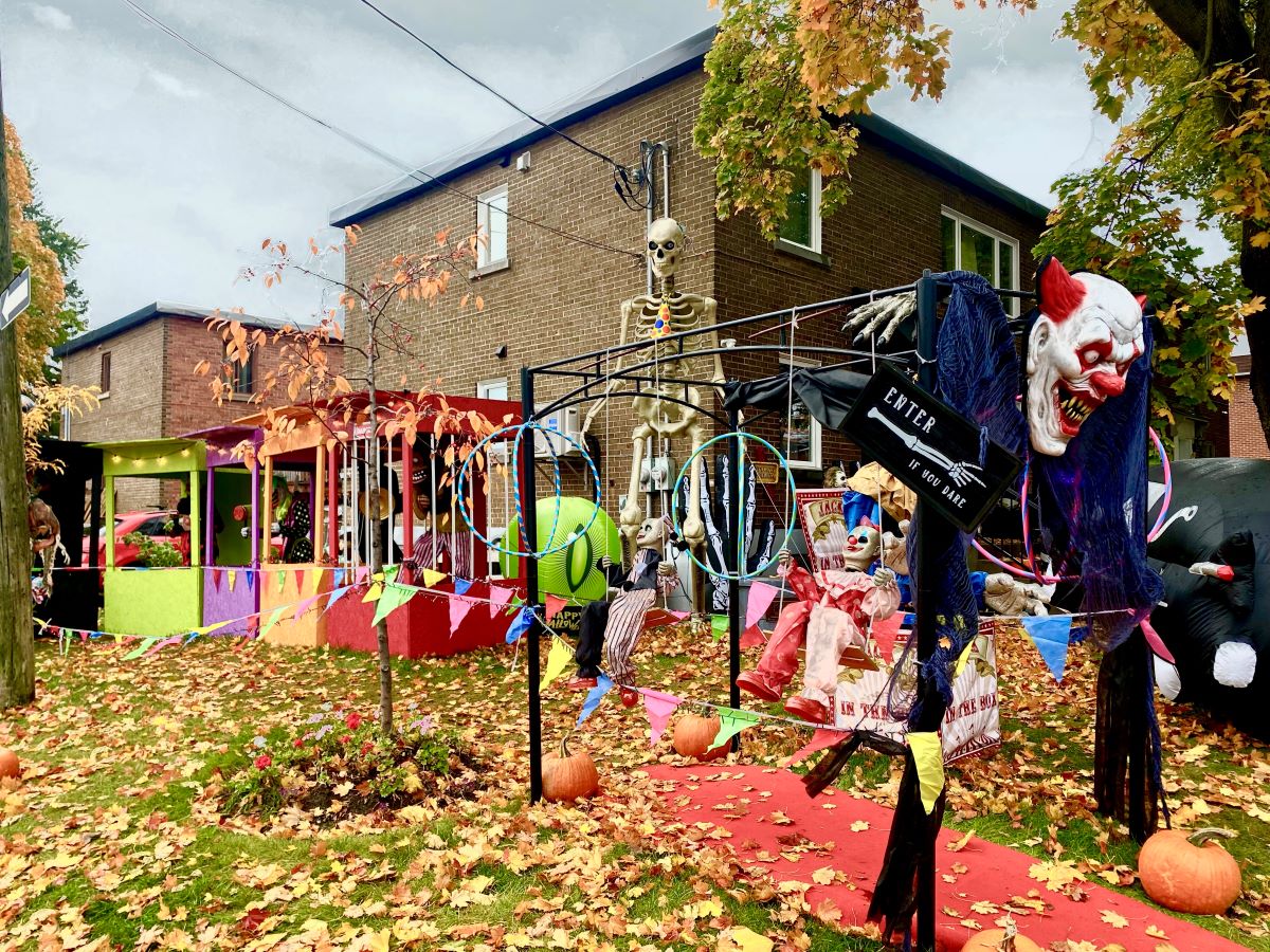 Voici les meilleurs quartiers de Montréal où admirer les décorations d