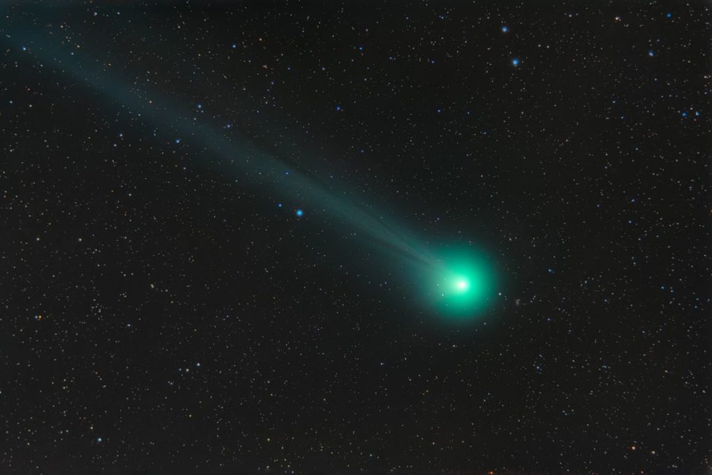 Une comète verte passera près de la Terre pour la première fois en 50 000 ans