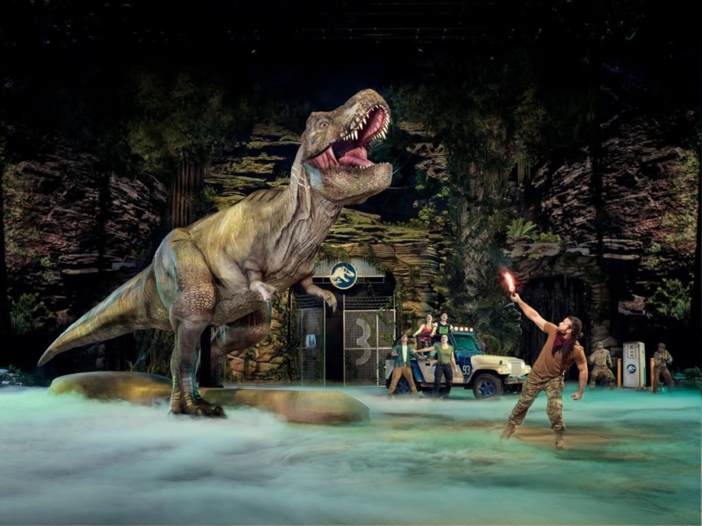 Jurassic World Tour débarque à MTL avec des dinosaures de 12 m de haut !