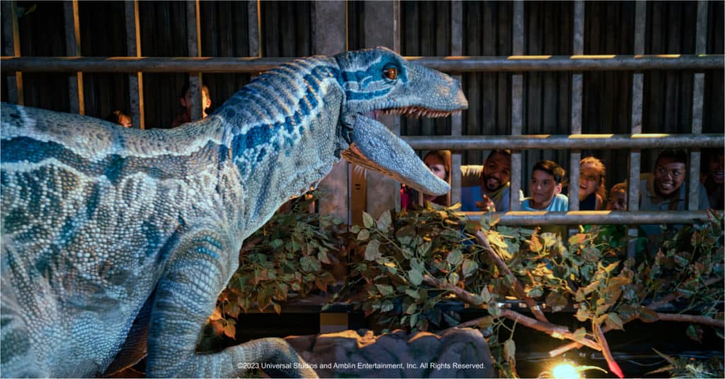 Jurassic World: The Exhibition au Canada avec des reproduction de tyranosaures grandeur nature