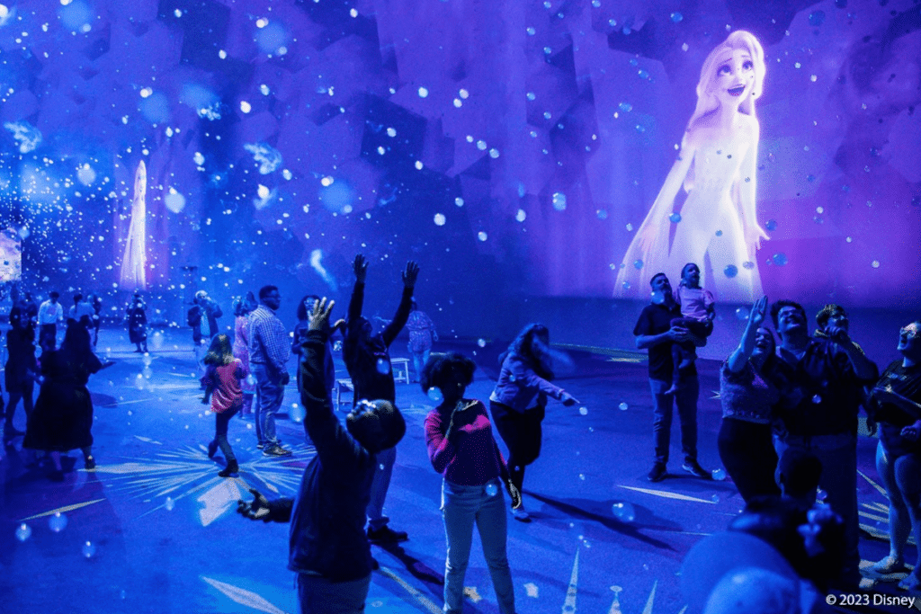 Cette exposition immersive Disney va vous replonger en enfance pendant le Temps des Fêtes à Montréal