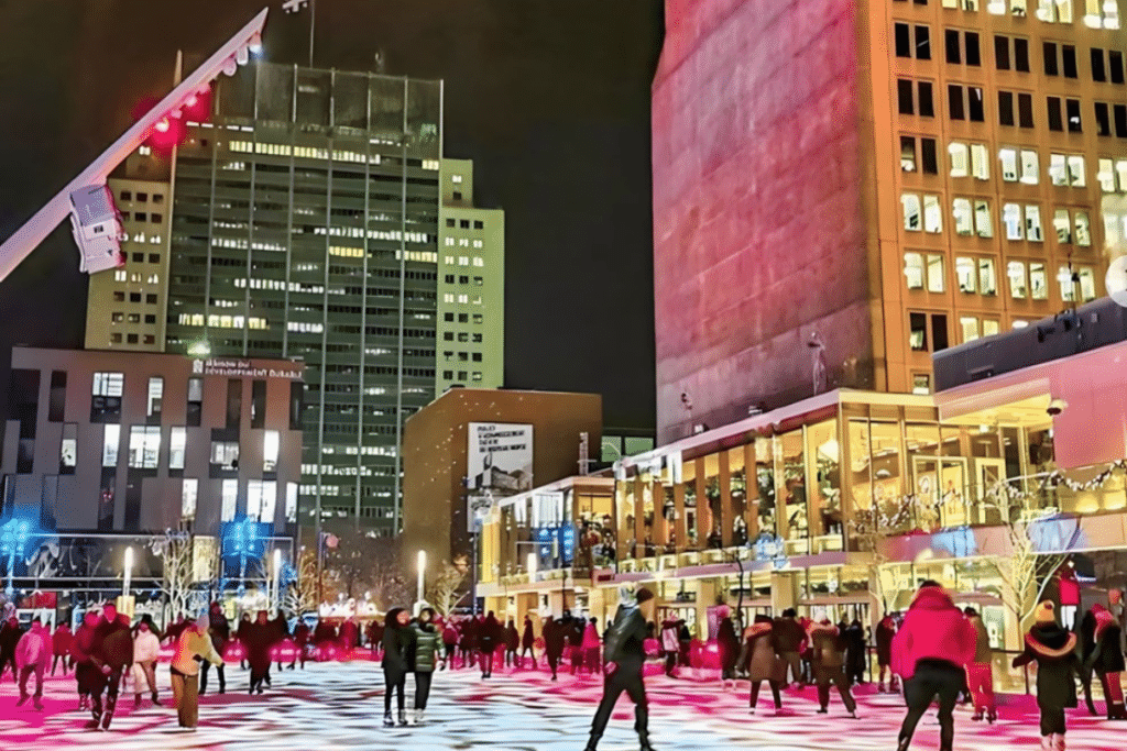 La patinoire extérieure de l’Esplanade Tranquille ouvre ses portes pour une saison hivernale magique au coeur de Montréal