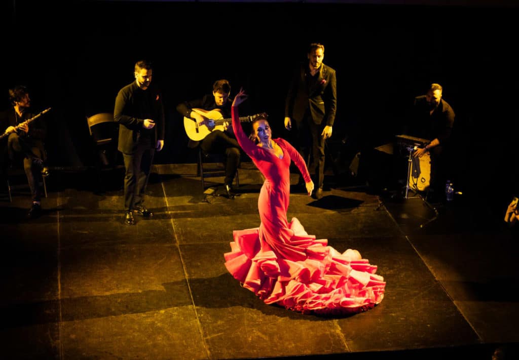 Photo d'une danseuse de flamenco pour illustrer l'expérience Authentic Flamenco à Montréal